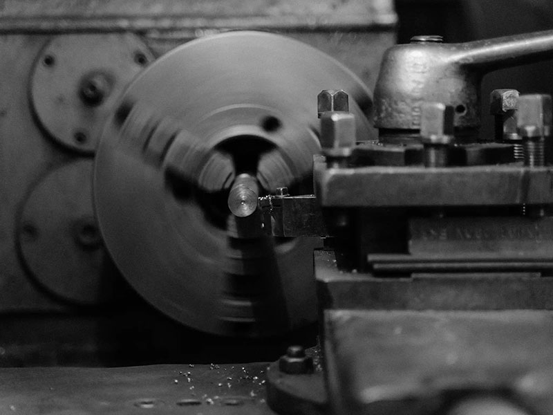 FastPreci--CNC-Machining-Old-Machine