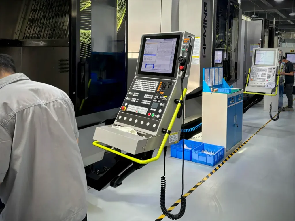 CNC milling precision machining service by FastPreci